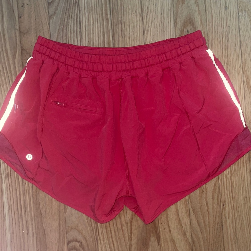 Lululemon pink shorts size 10
